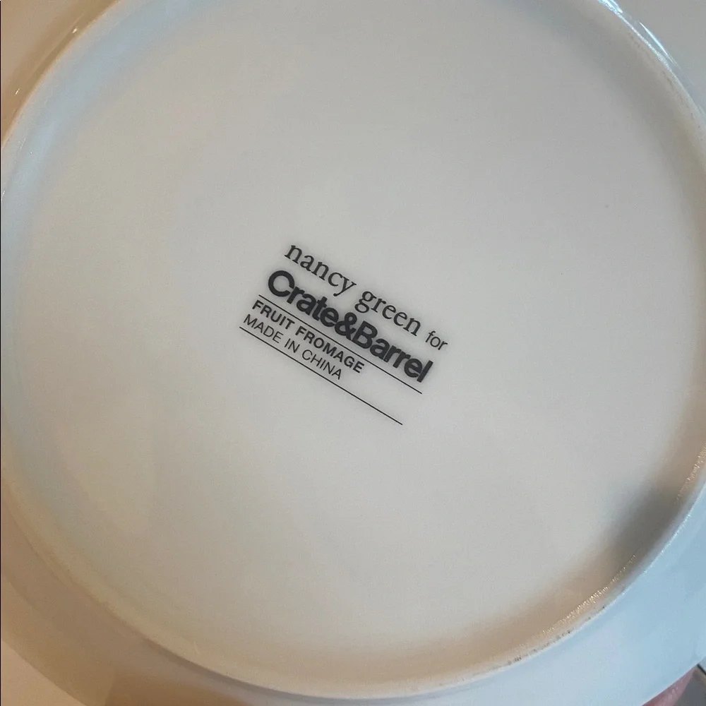 In Original Case Crate & Barrel Nancy Green Fruit Fromage Appetizer Plates Set 6